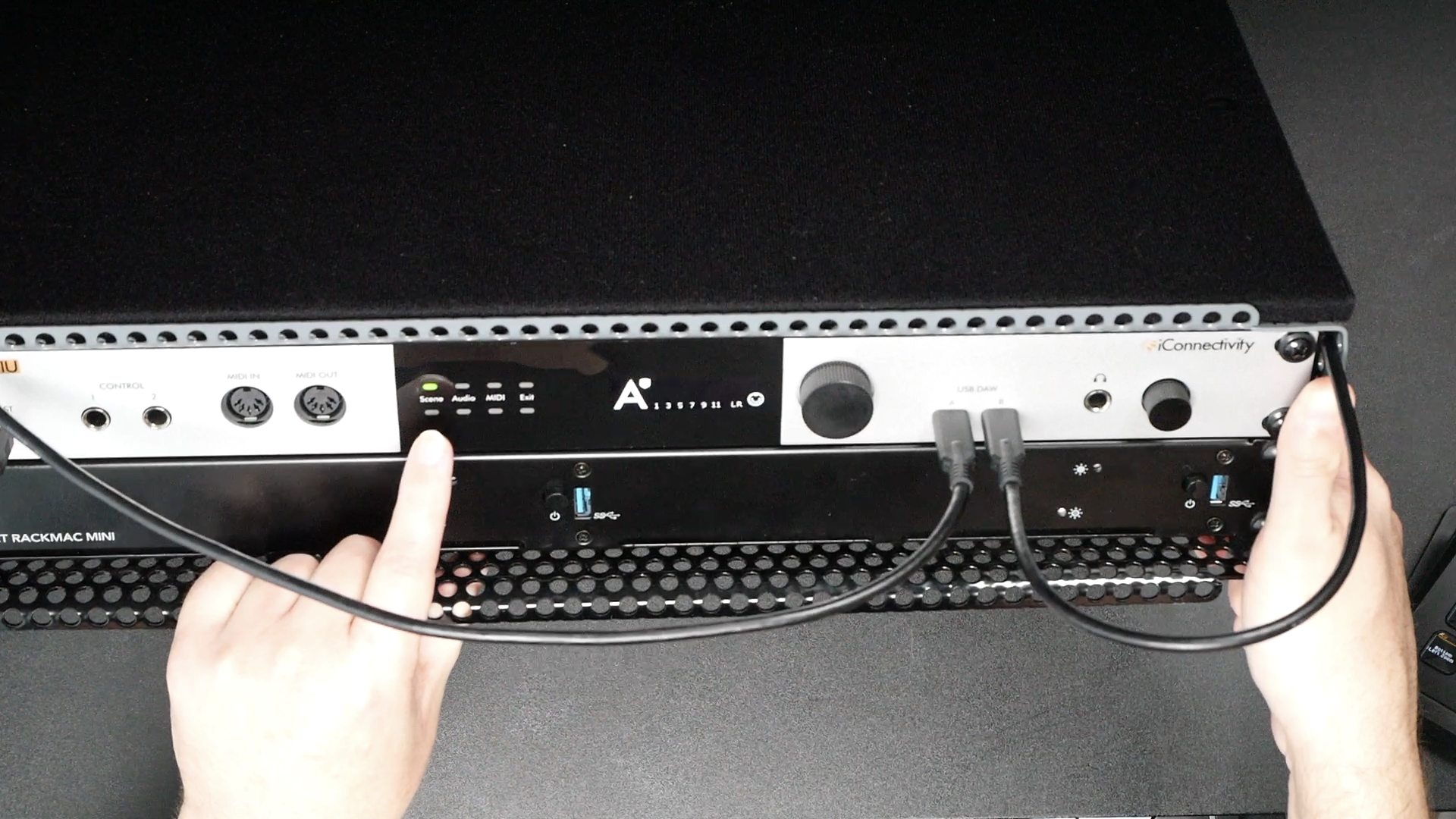 Creating a Redundant Playback Rig with PlayAUDIO1U — iConnectivity
